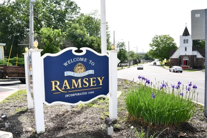 welcome-to-ramsey-sign-main-street-ramsey